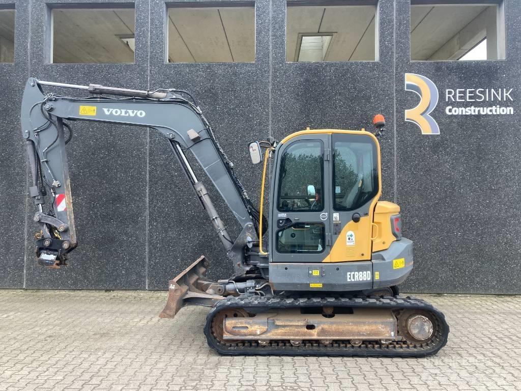 Volvo ECR 88 D Midi bageri 7t – 12t