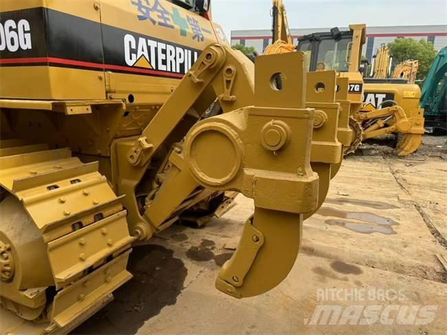 CAT D 6 G Buldožeri guseničari