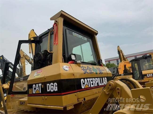 CAT D 6 G Buldožeri guseničari