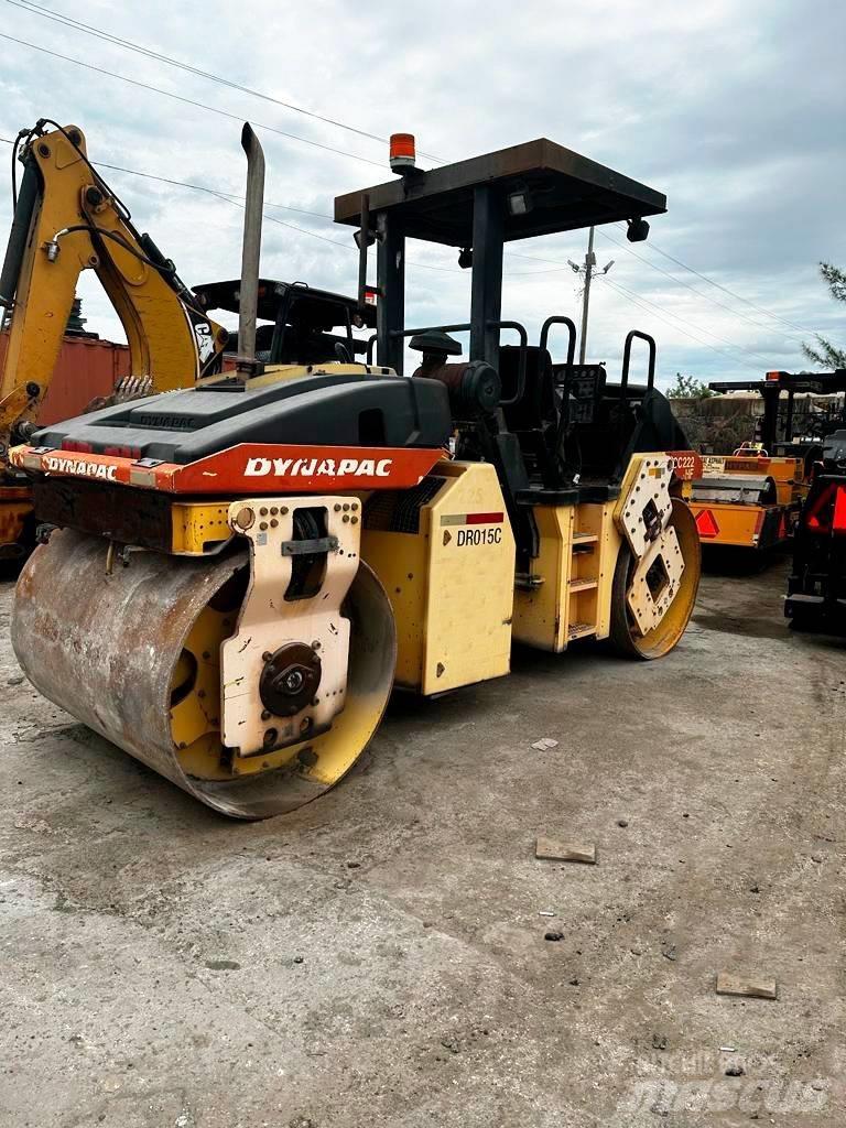 Dynapac CC 222 HF Valjci sa duplim bubnjem