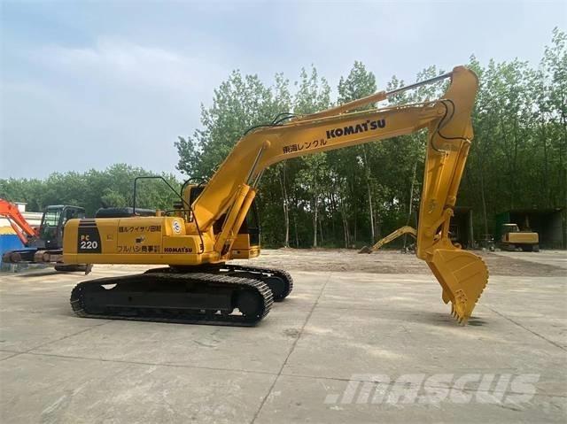 Komatsu PC 220-8 Bageri guseničari