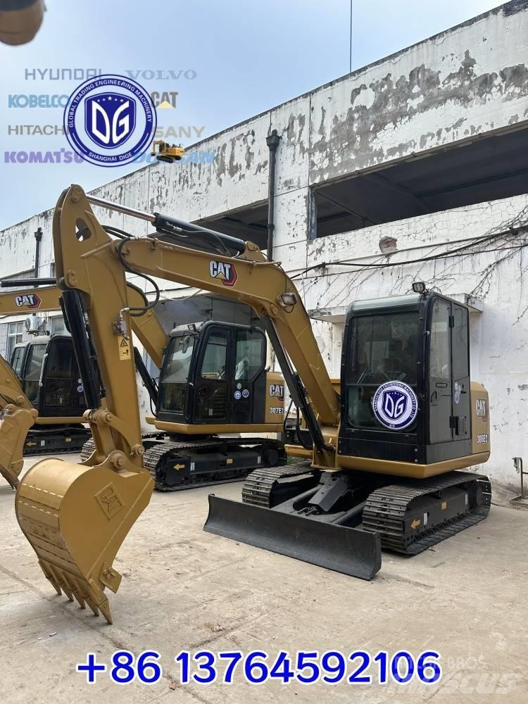 CAT 306E2 Bageri guseničari