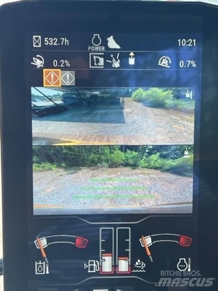 CAT 323 Bageri guseničari