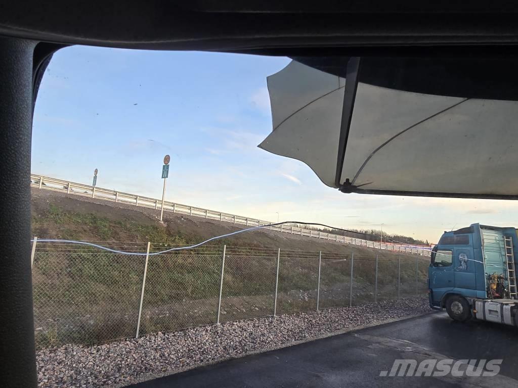 Volvo FM 330 Sanduk kamioni