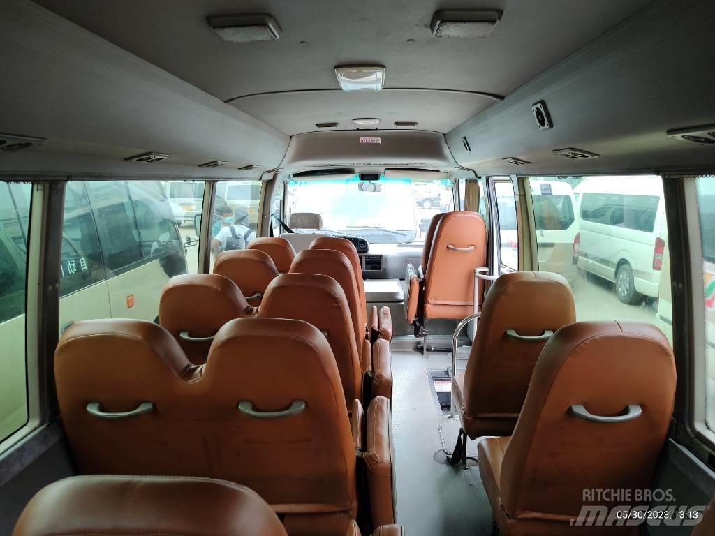 Toyota Coaster Međugradski autobusi