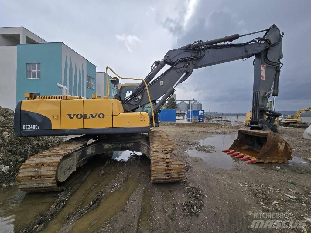 Volvo EC 240 C Bageri guseničari