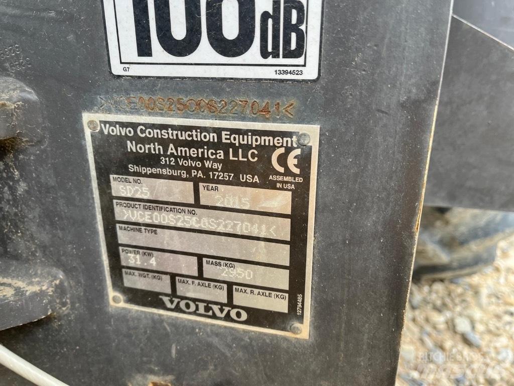 Volvo SD 25 Valjci sa duplim bubnjem