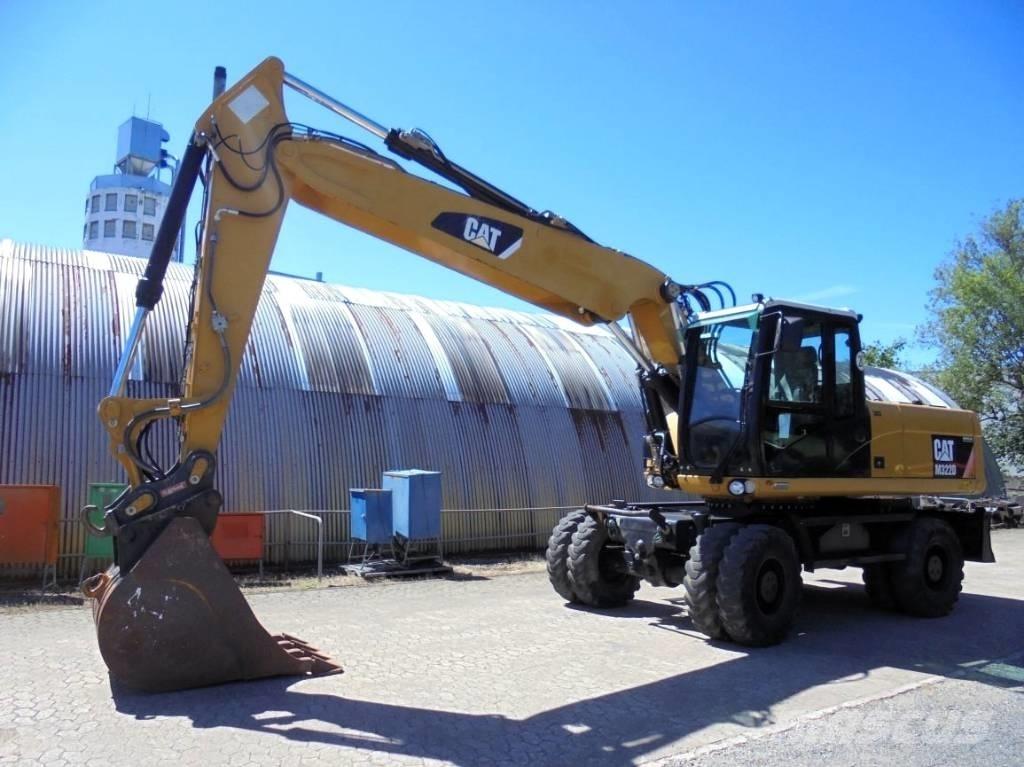 CAT M 322 D Bageri točkaši