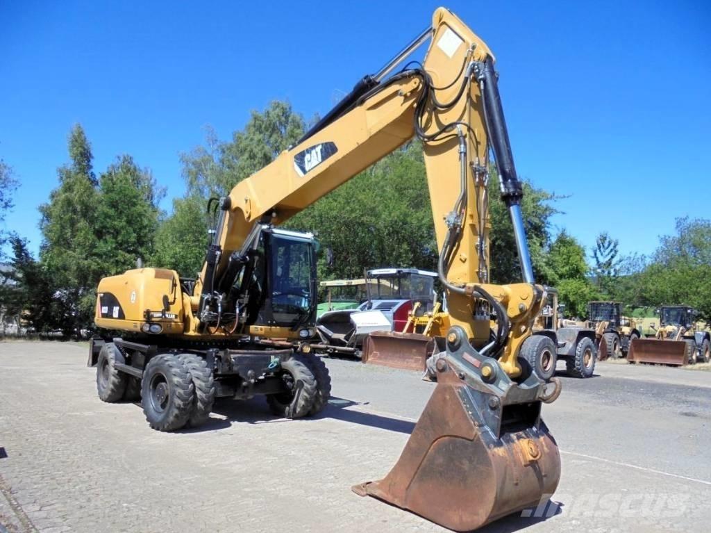CAT M 322 D Bageri točkaši