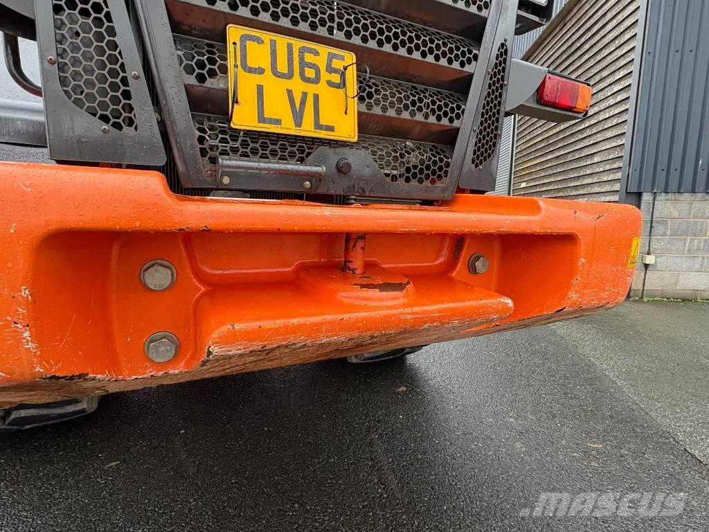 Hitachi ZW 220-5B Utovarivači na točkove