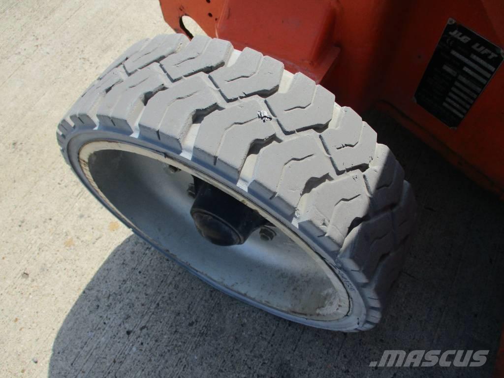 JLG E400 AJPN (687) Teleskopske samohodne platforme