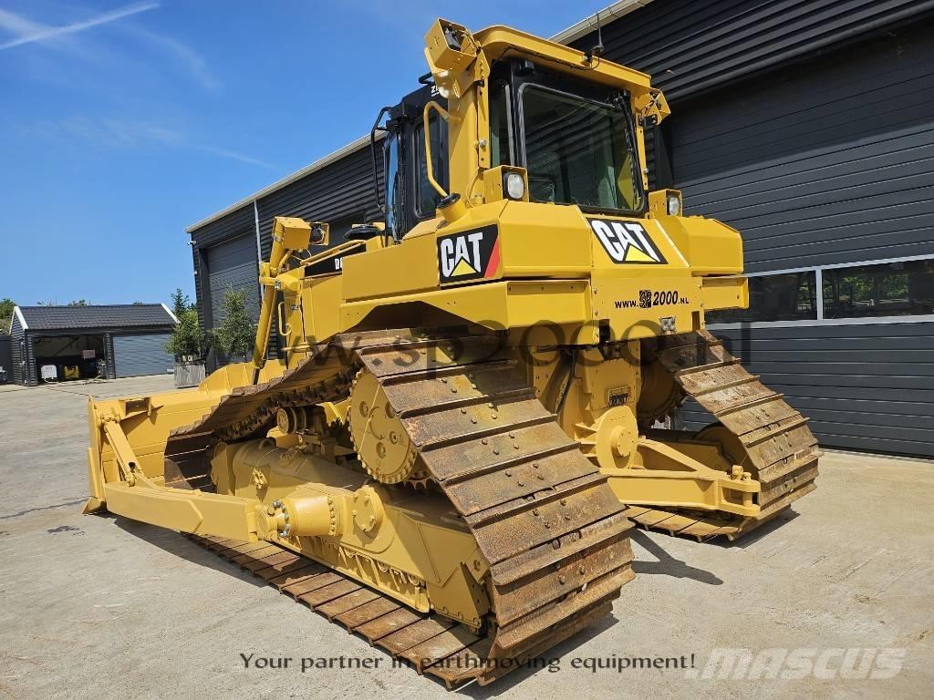 CAT D 6 T LGP Buldožeri guseničari