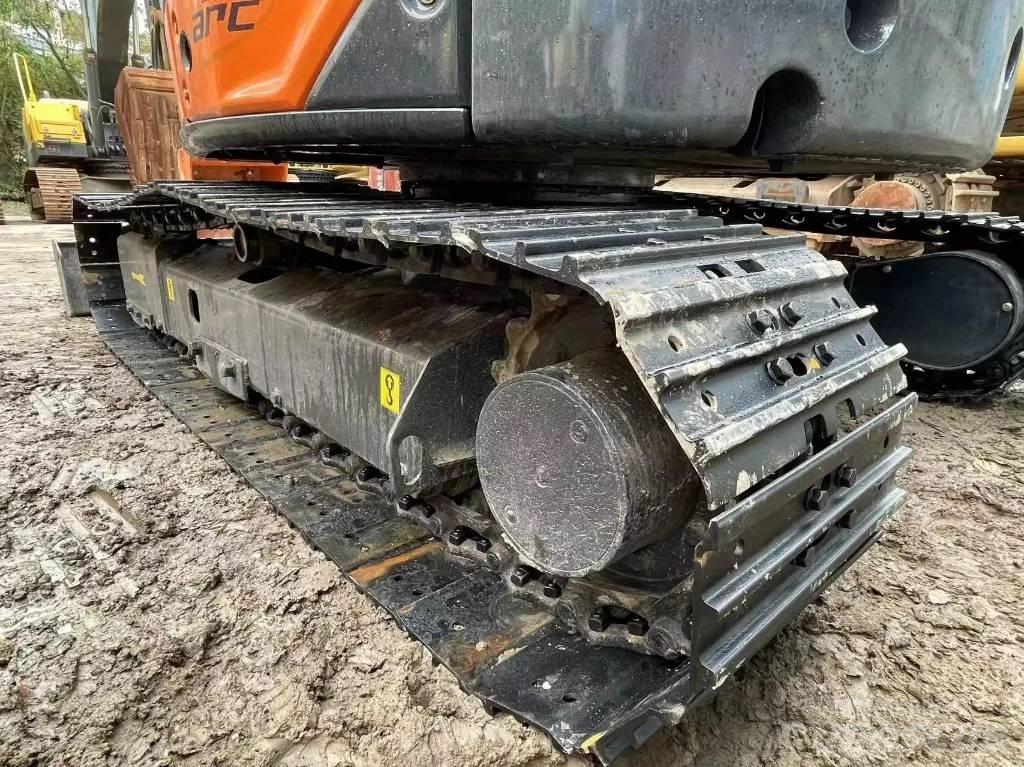 Hitachi ZX50U Mini bageri < 7t