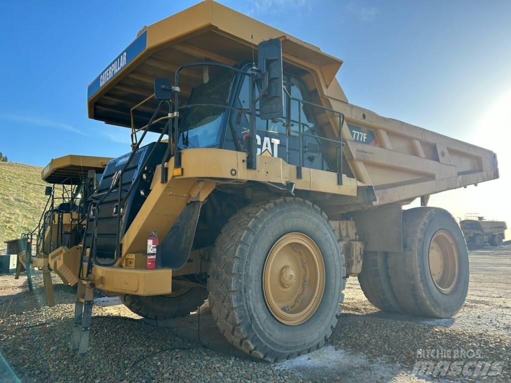 CAT 777F Zglobni damperi