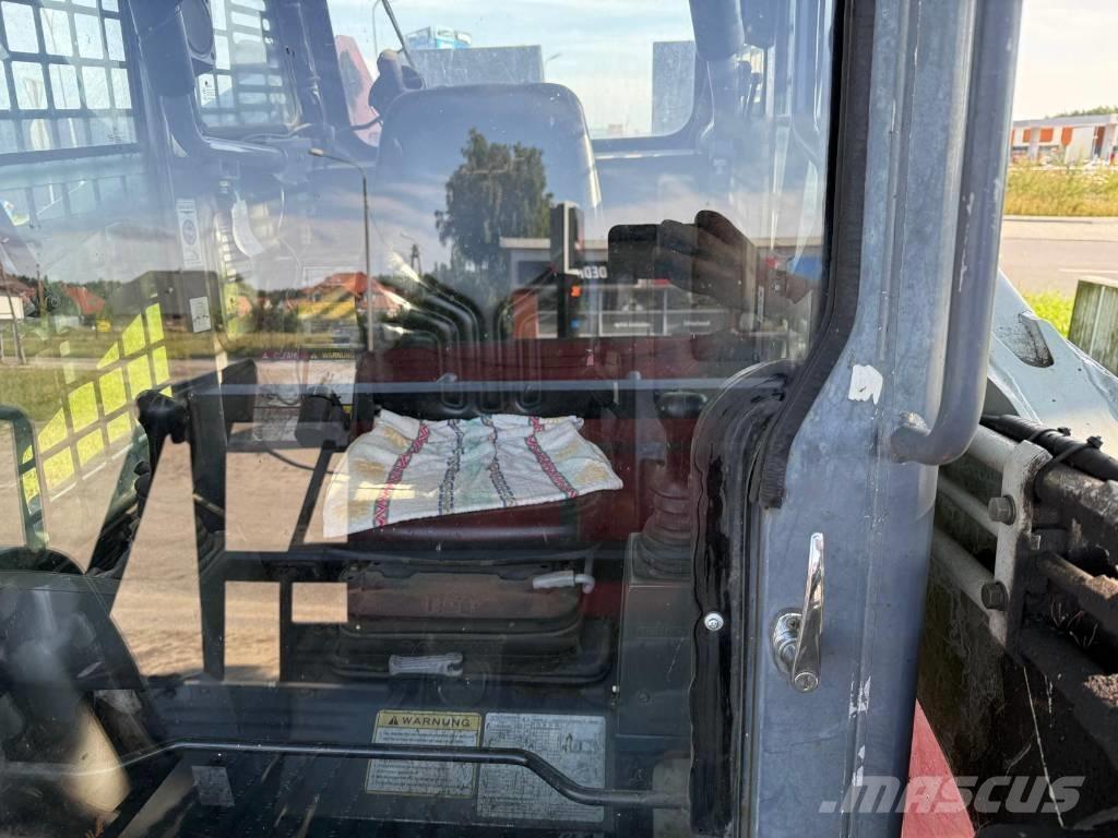 Takeuchi TL 250 Utovarivaču guseničara