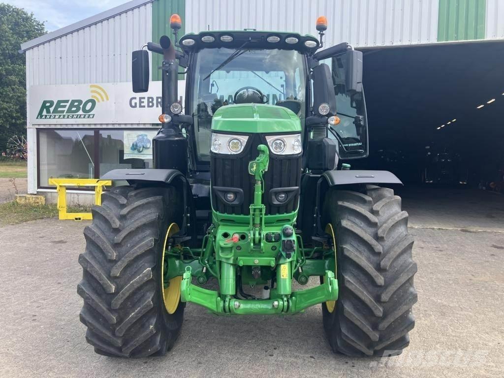 John Deere 6250R Traktori
