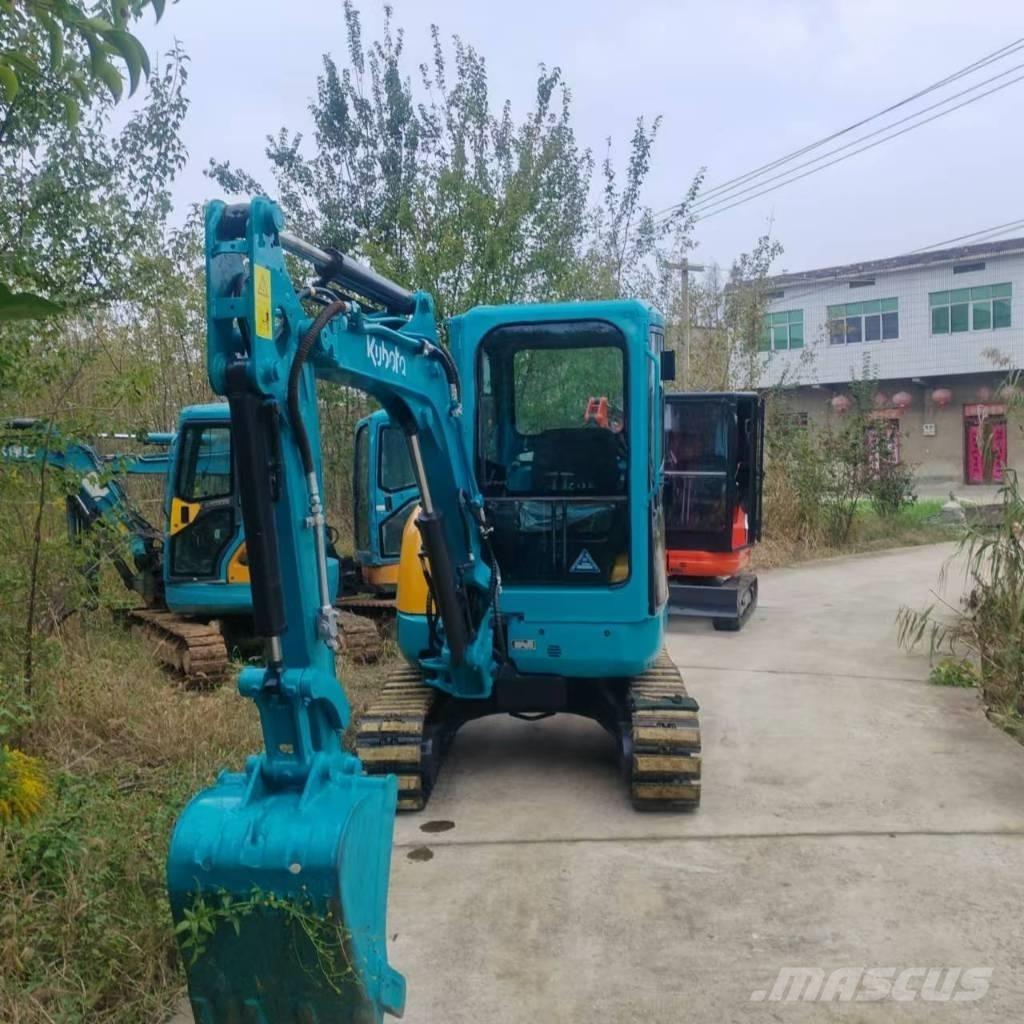 Kubota 30 Mini bageri < 7t