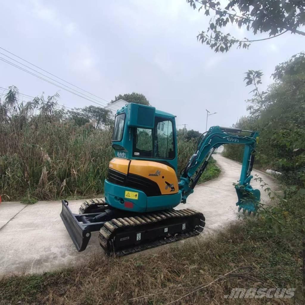 Kubota 30 Mini bageri < 7t