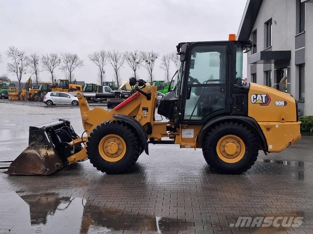 CAT 906 Utovarivači na točkove