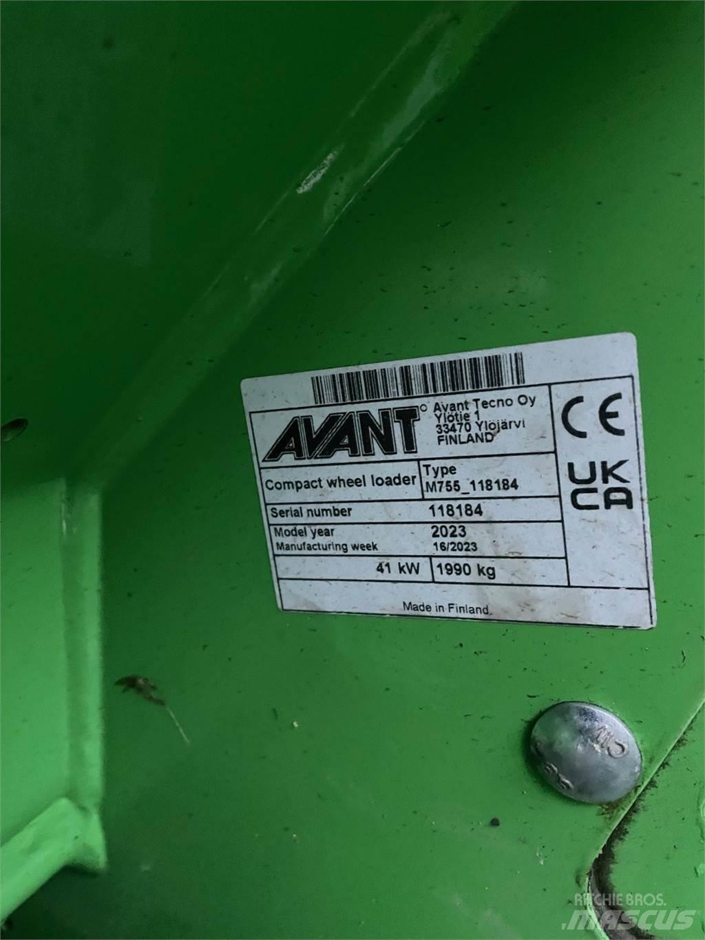 Avant AV 755I Utovarivači na točkove