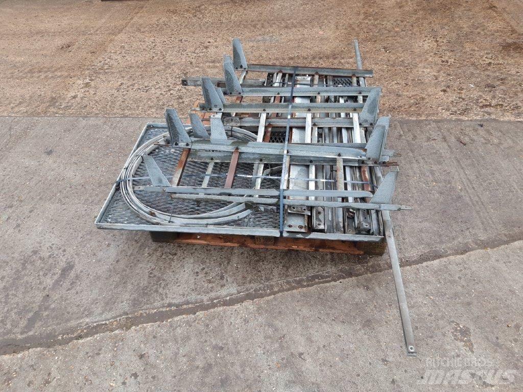  Carier ACCESS Ostali kranovi i platforme