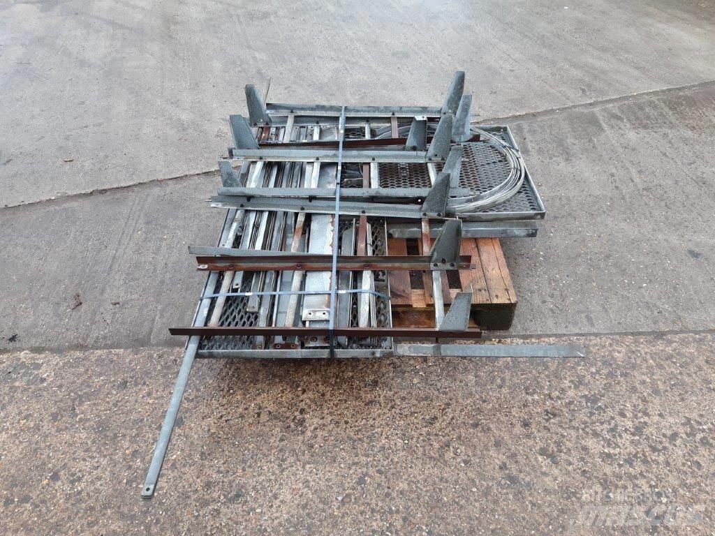  Carier ACCESS Ostali kranovi i platforme