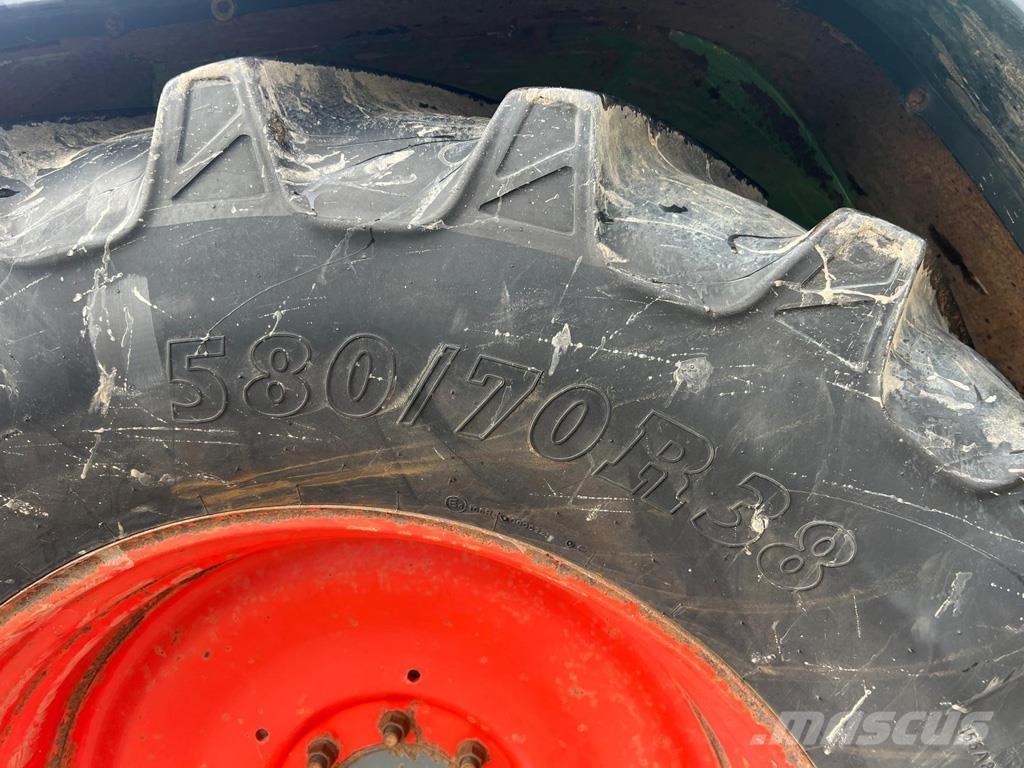 Fendt 716 VARIO Traktori