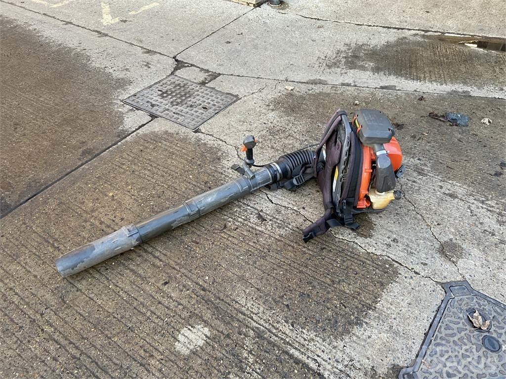 Husqvarna 570BTS Ostale poljoprivredne mašine