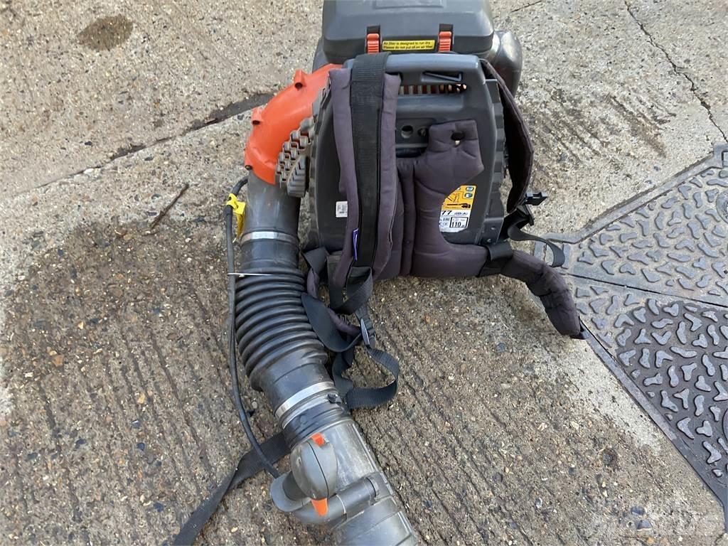 Husqvarna 570BTS Ostale poljoprivredne mašine