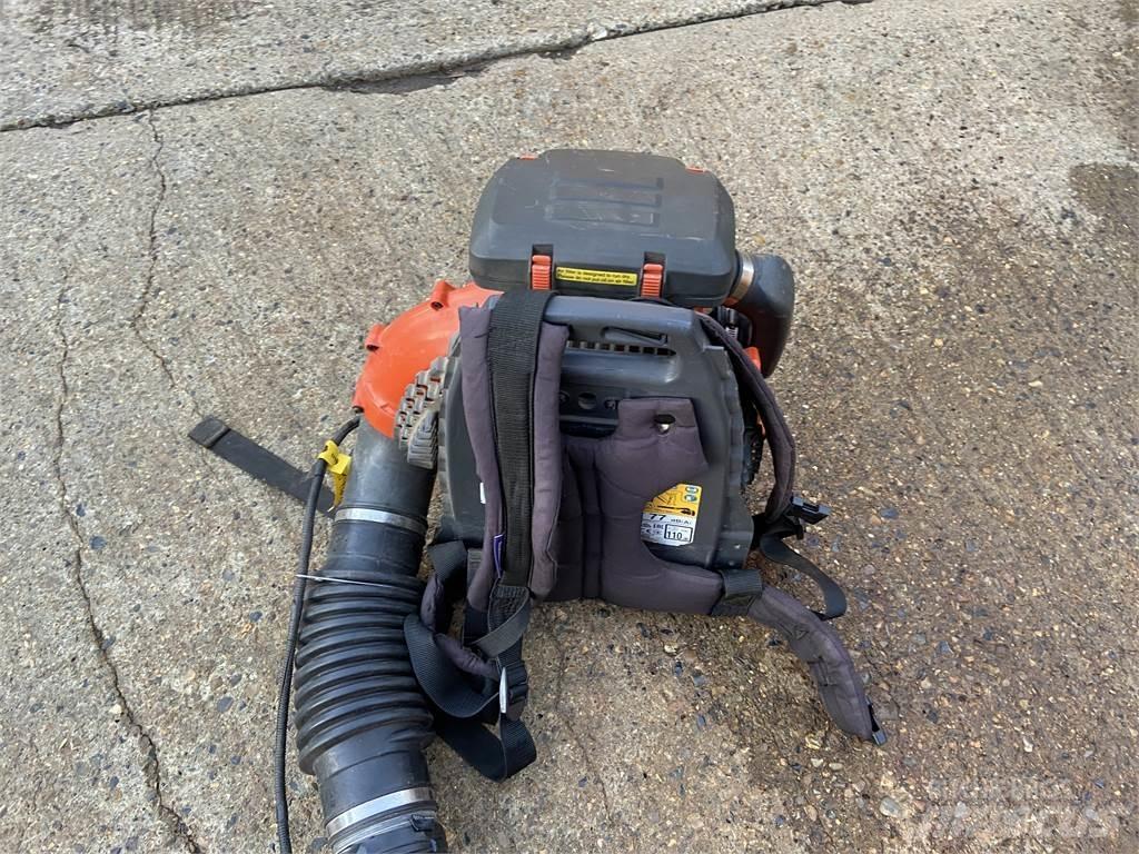 Husqvarna 570BTS Ostale poljoprivredne mašine