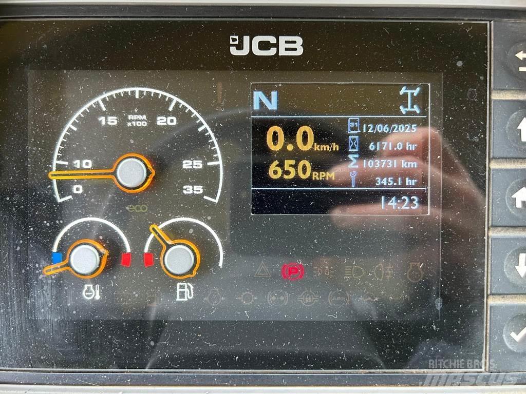 JCB 4220 Traktori