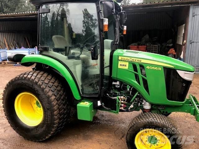 John Deere 4066R Manji traktori