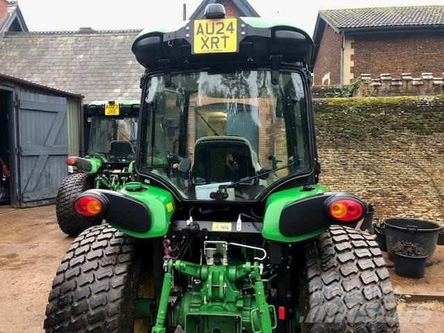 John Deere 4066R Manji traktori