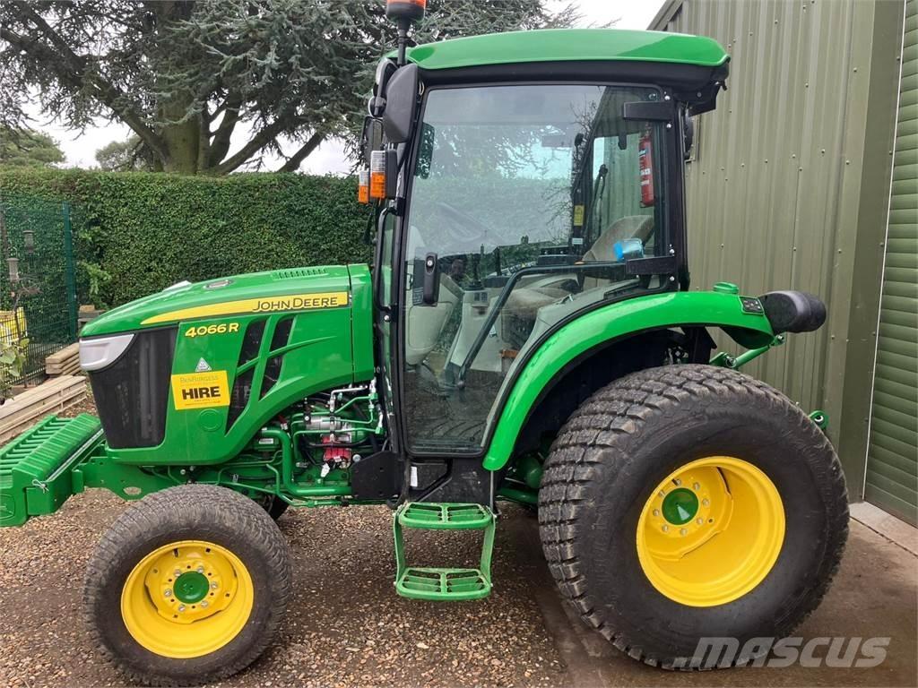 John Deere 4066R Manji traktori