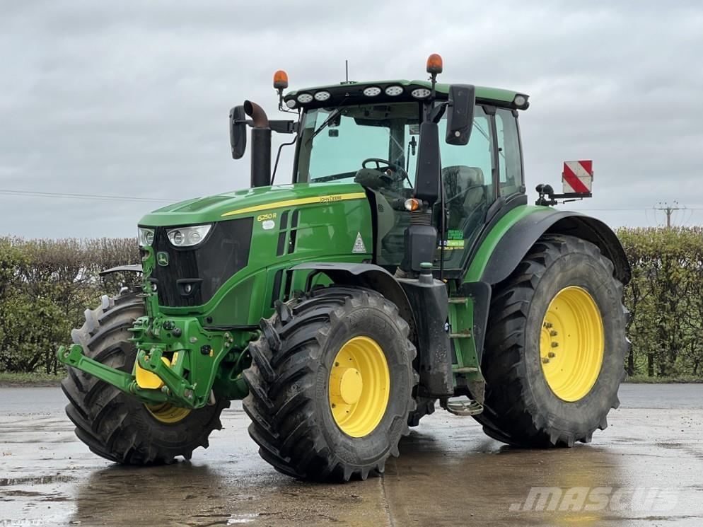 John Deere 6250R Traktori
