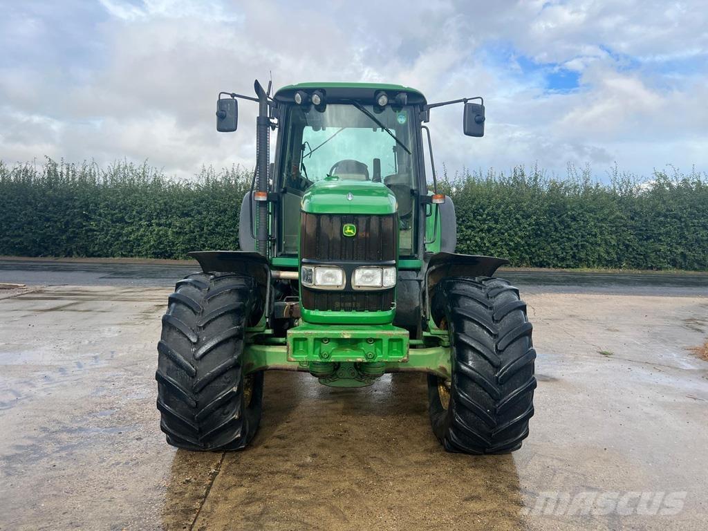 John Deere 6620 Traktori