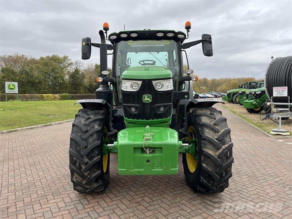 John Deere 6R155 Traktori