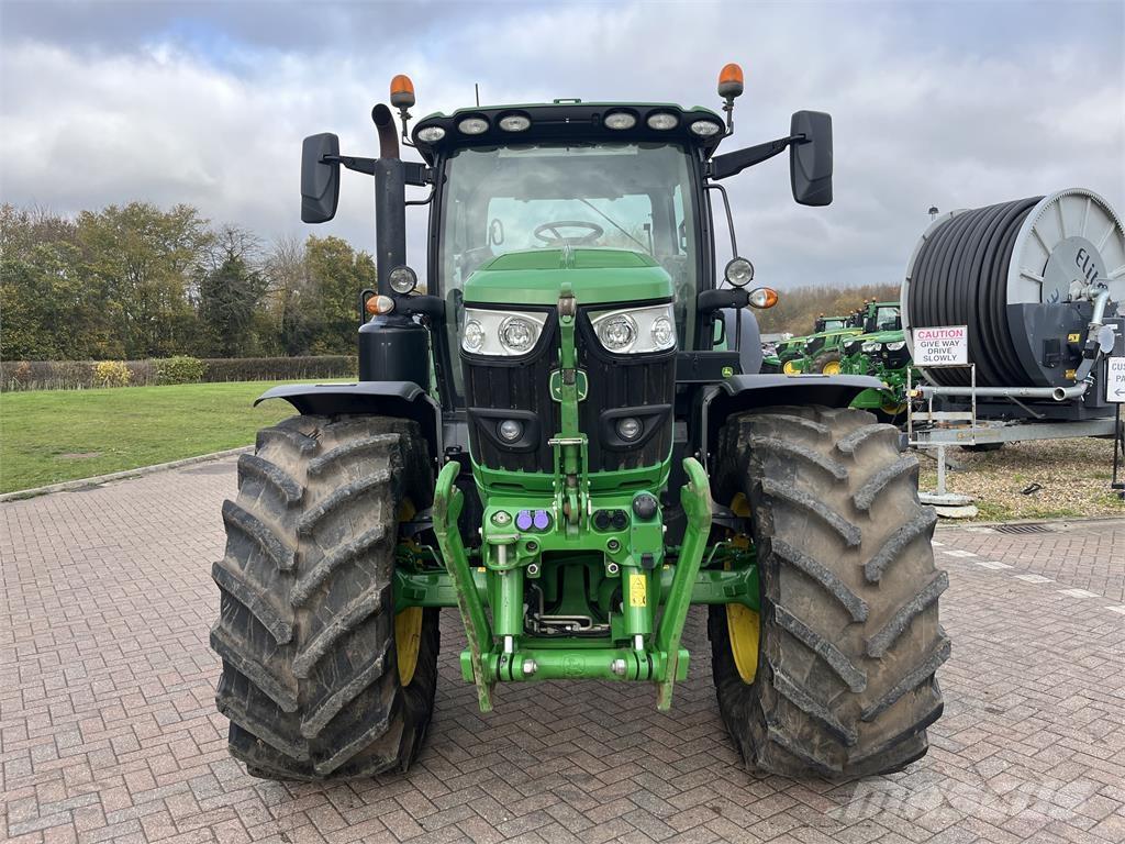 John Deere 6R185 Traktori