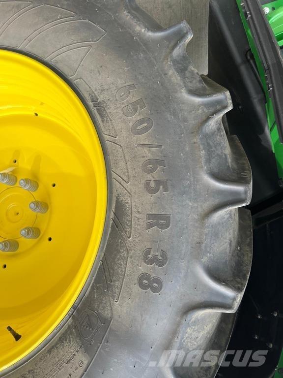 John Deere 6R185 Traktori