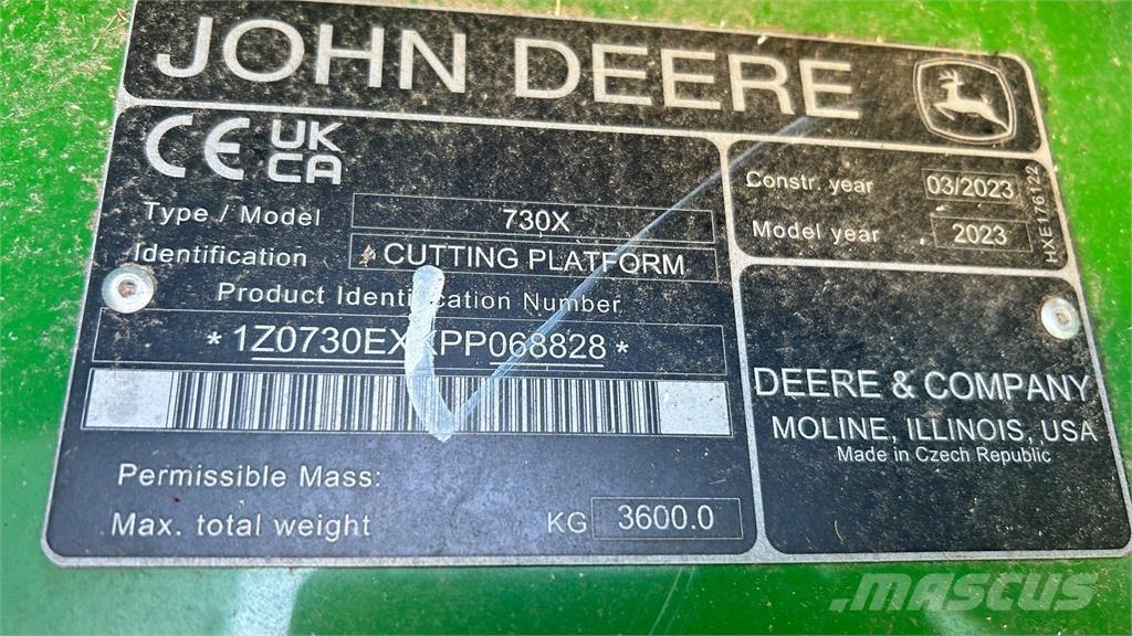 John Deere 730X Kombajni