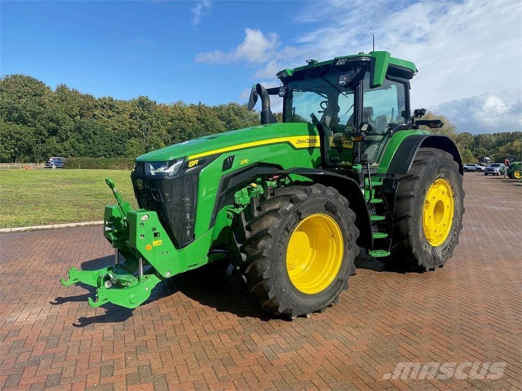 John Deere 8R370 Traktori