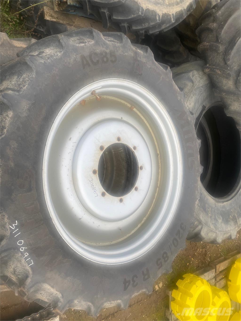  ROW CROP Gume, točkovi i felne