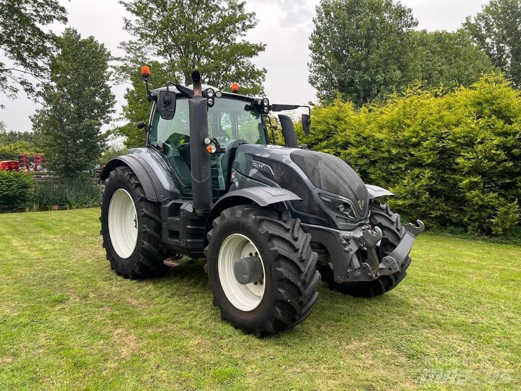 Valtra T234 Traktori