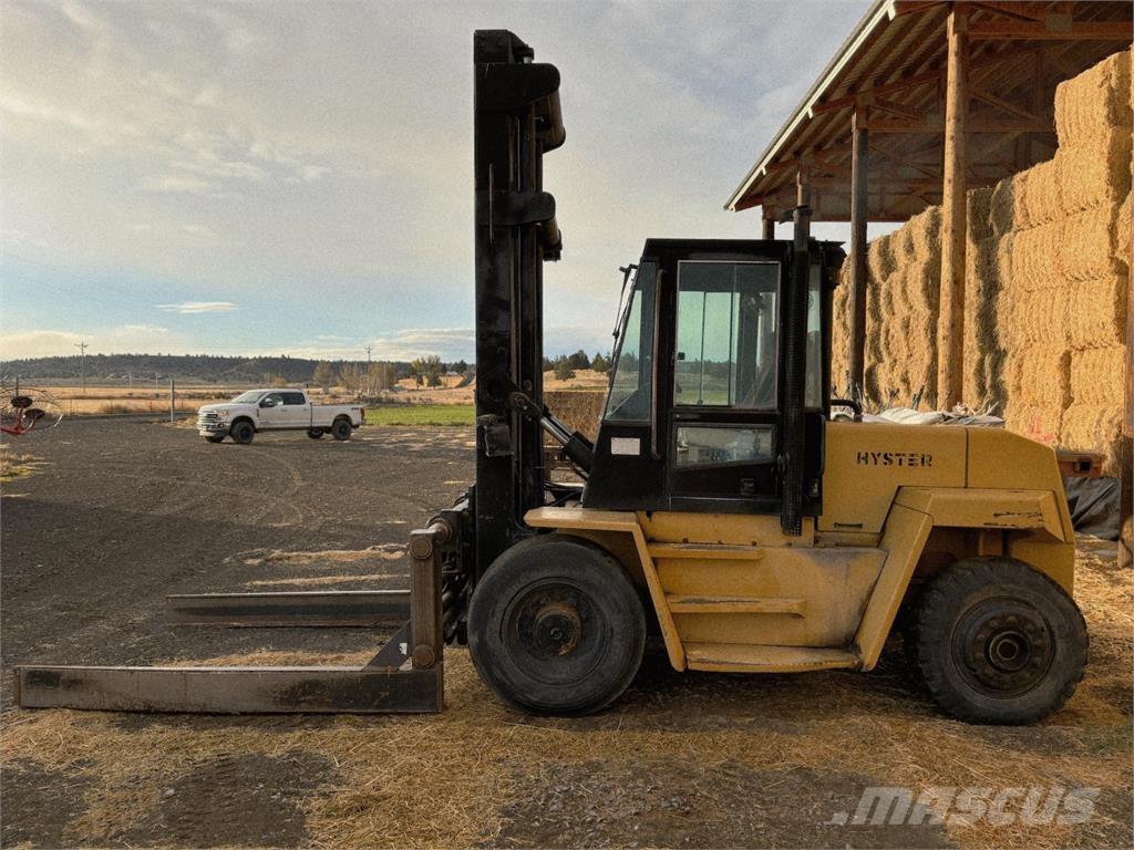 Hyster H210XL Pritege za bale