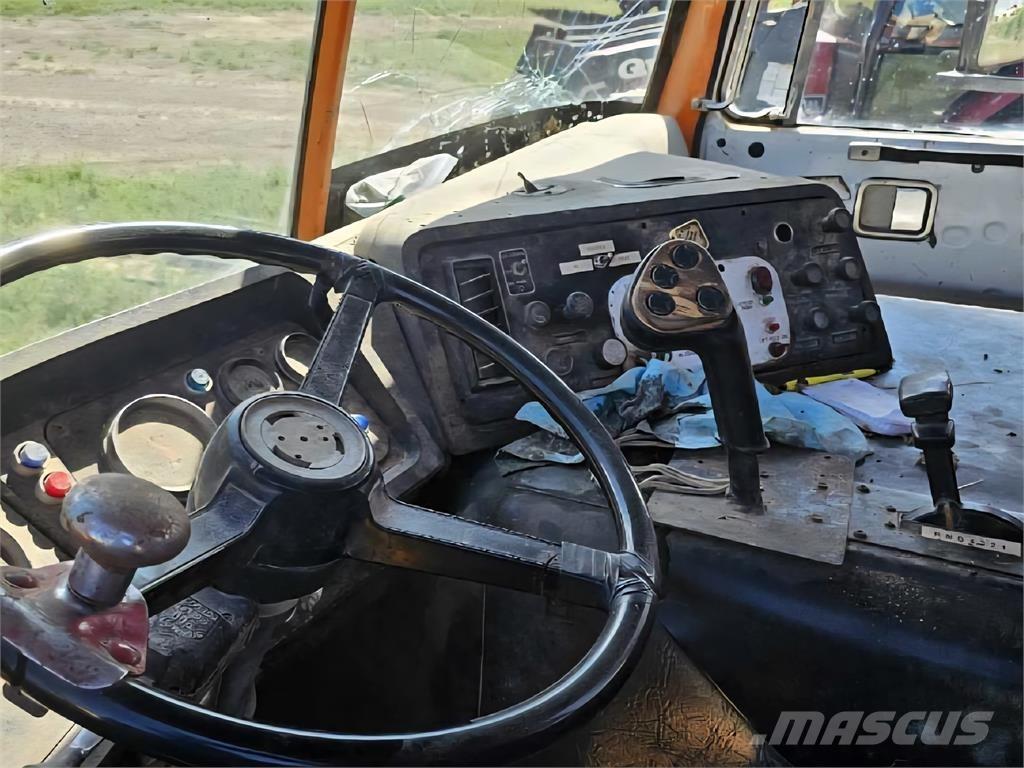  Ton-Right 890 Pritege za bale