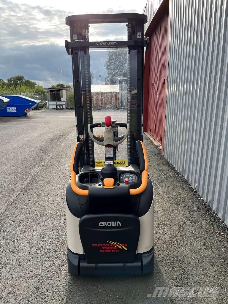 Crown ETi 4000-1.2 Ručni električni viljuškar