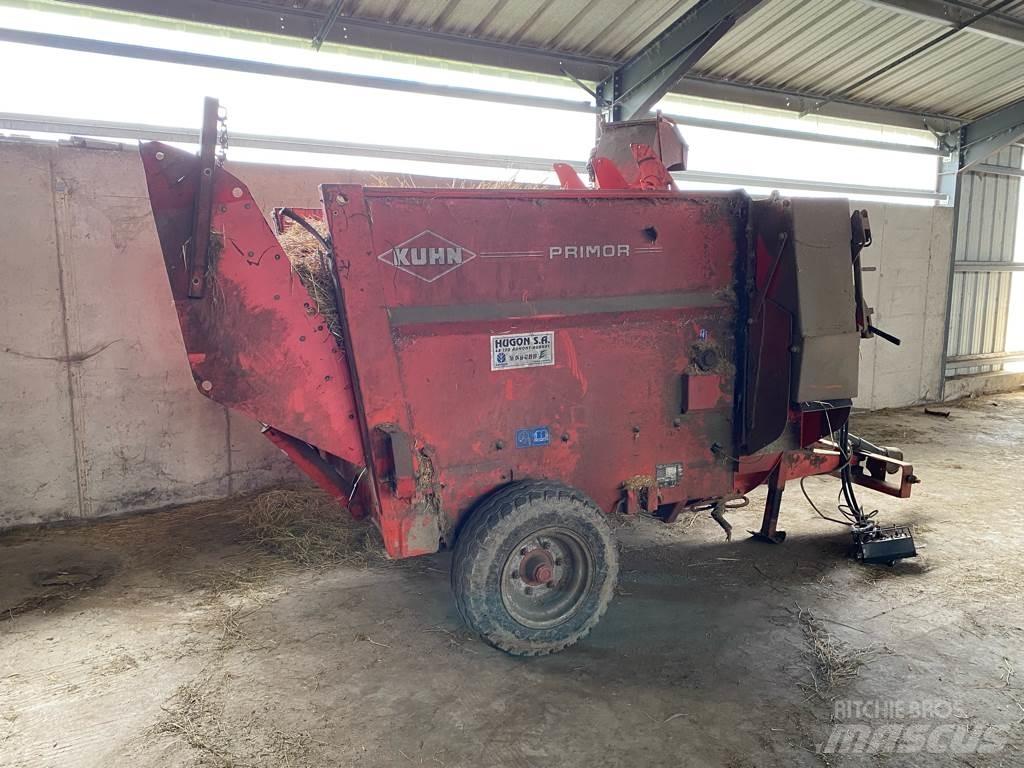 Kuhn Primor 3560 Oprema za istovaranje silosa