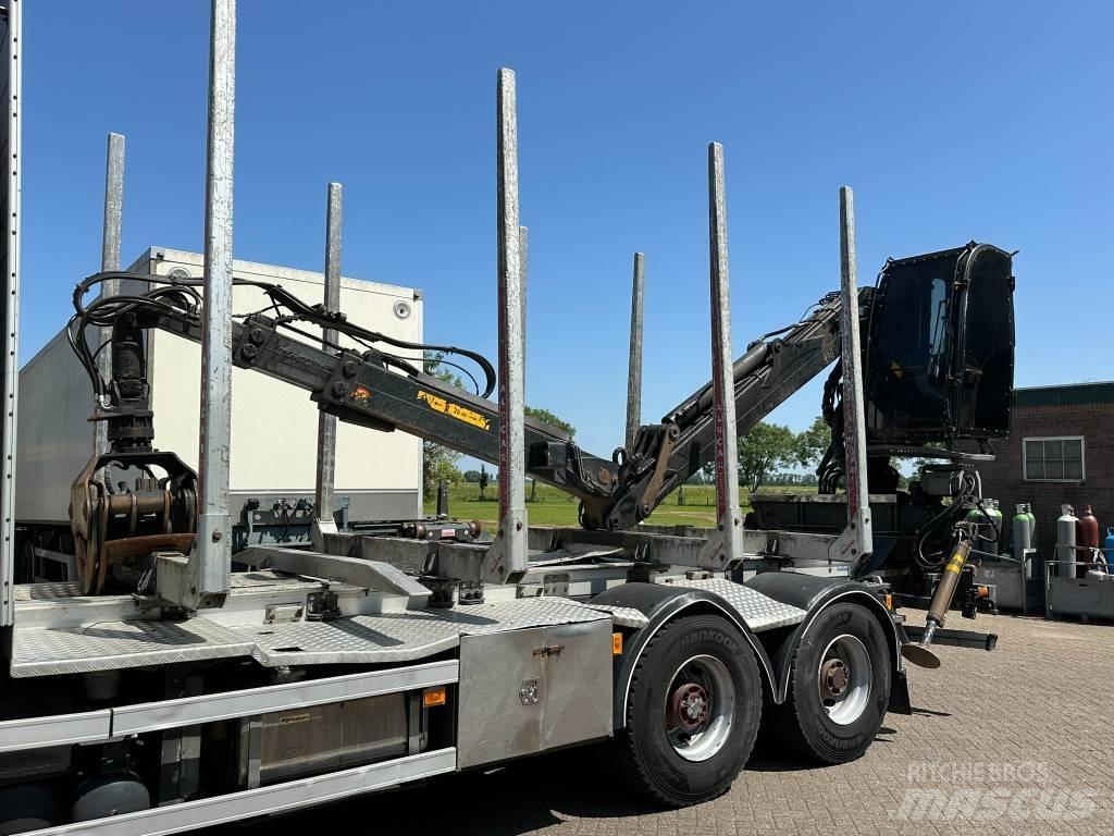 Loglift 140ST 96 + Cab Kranovi za stabla