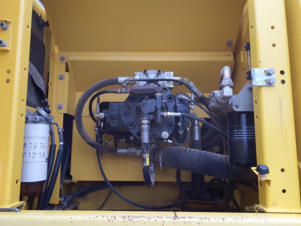 New Holland E 385 C Bageri guseničari