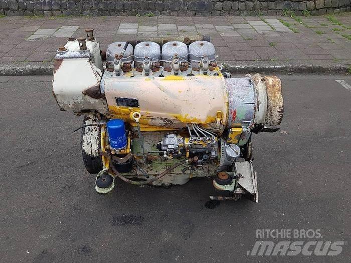 Engines F4L912 Ostale kargo komponente